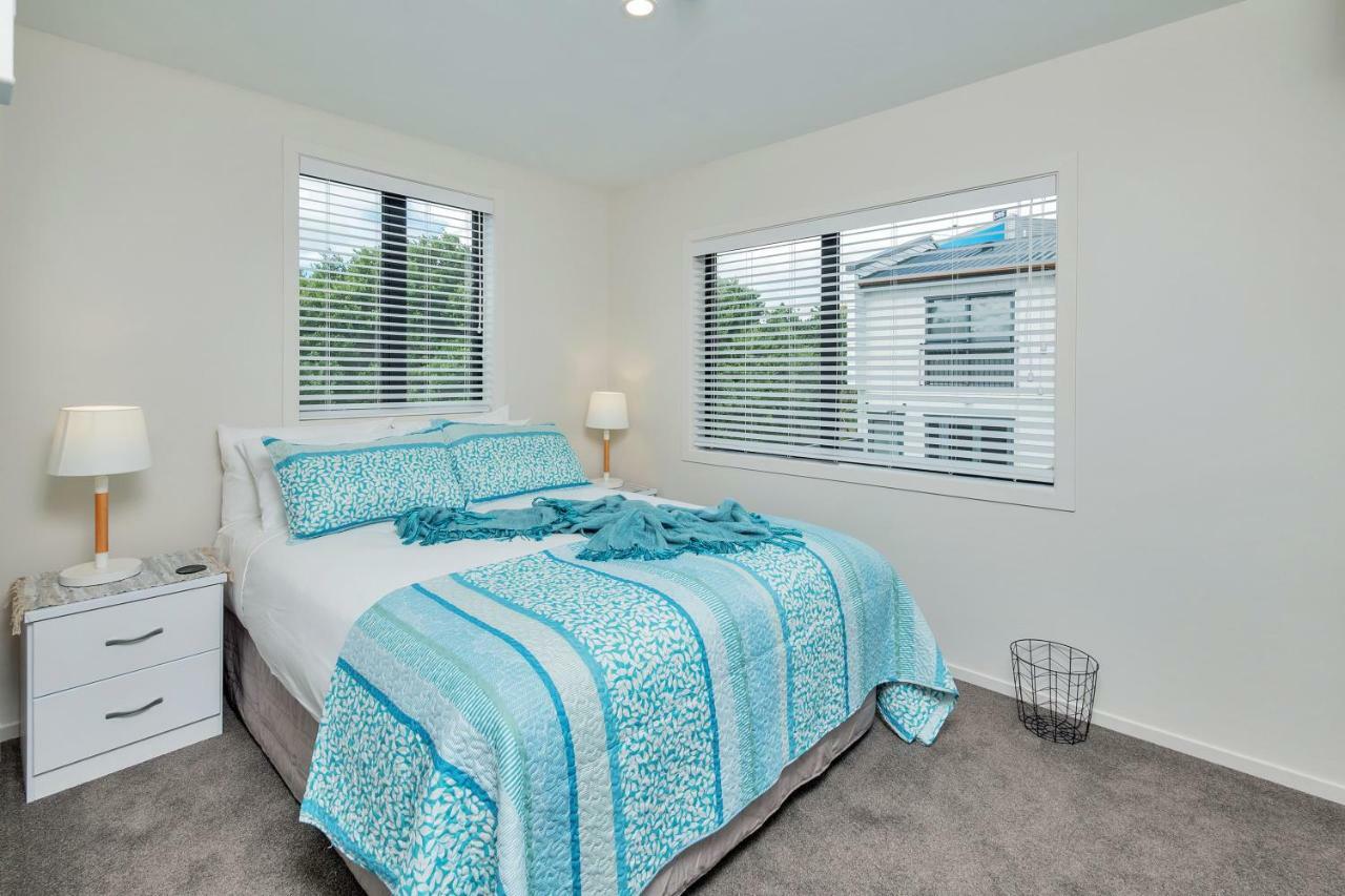 Greenwich Townhouse With Parking And Air-Con Оукланд Екстериор снимка